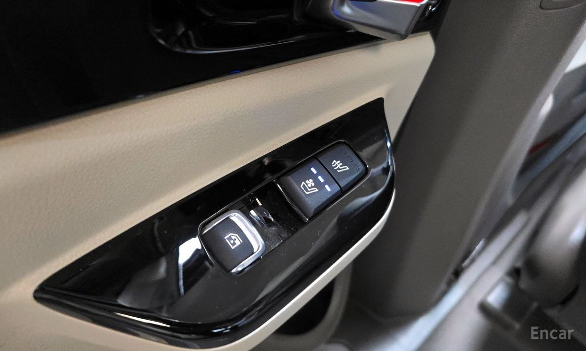 2022 Kia Carnival IV 7-Seater Hi-Limousine Signature с пробегом 51 363 км