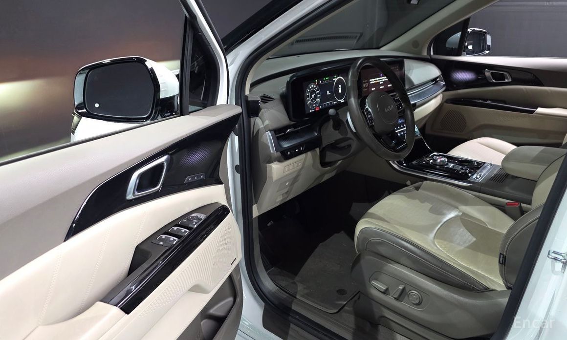 2021 Kia Carnival IV 9-Seater Hi-Limousine Signature с пробегом 55 839 км