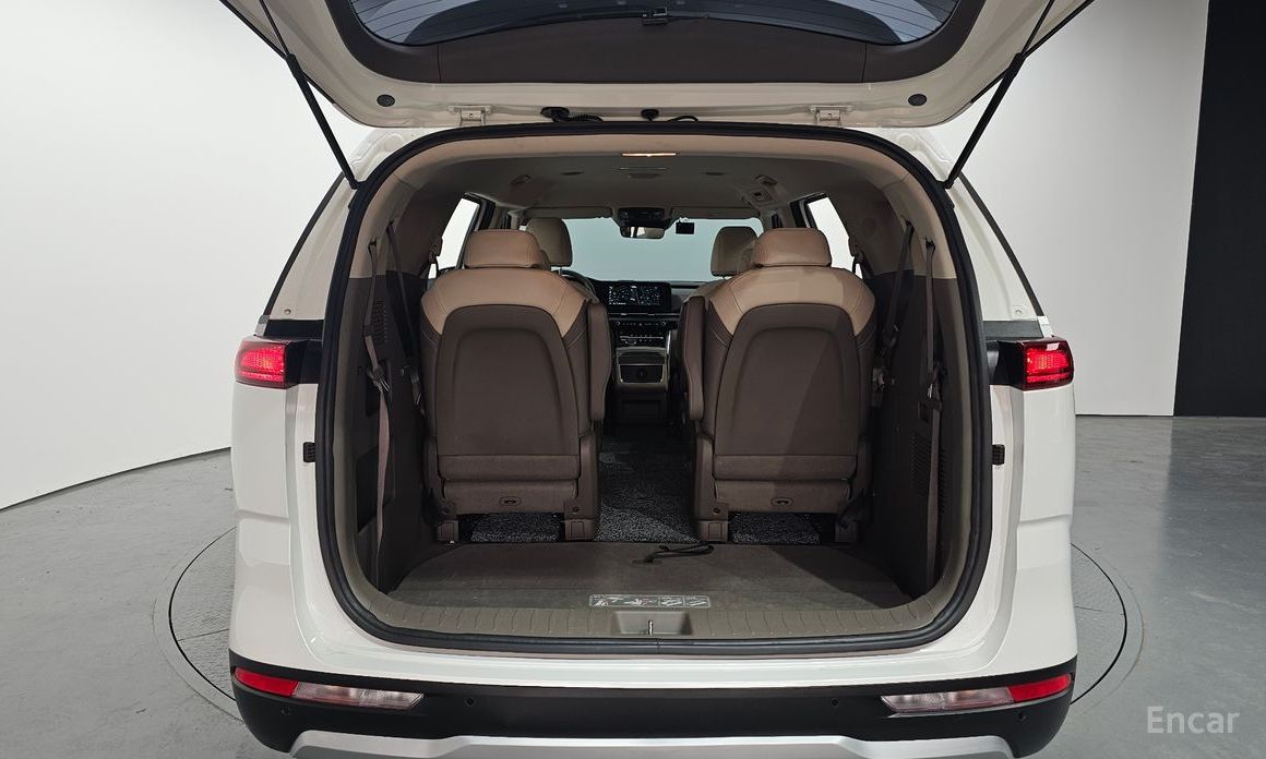 2022 Kia Carnival IV 9-Seater Prestige с пробегом 58 729 км