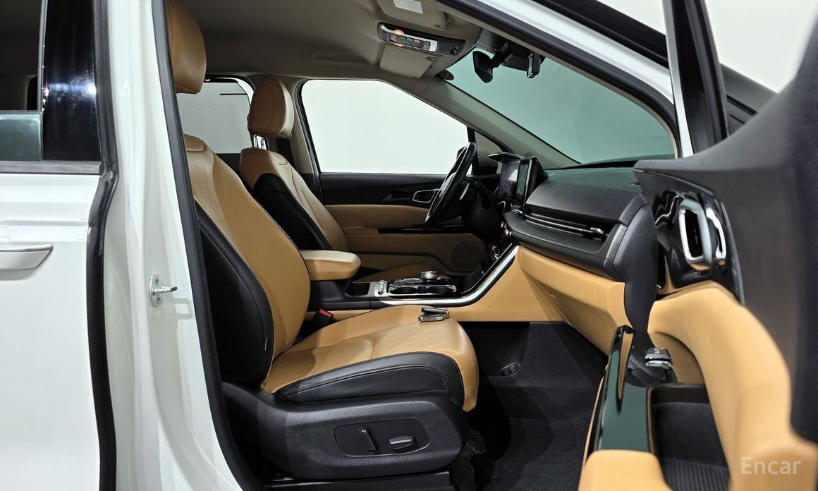 2022 Kia Carnival IV 9-Seater Noblesse с пробегом 55 062 км