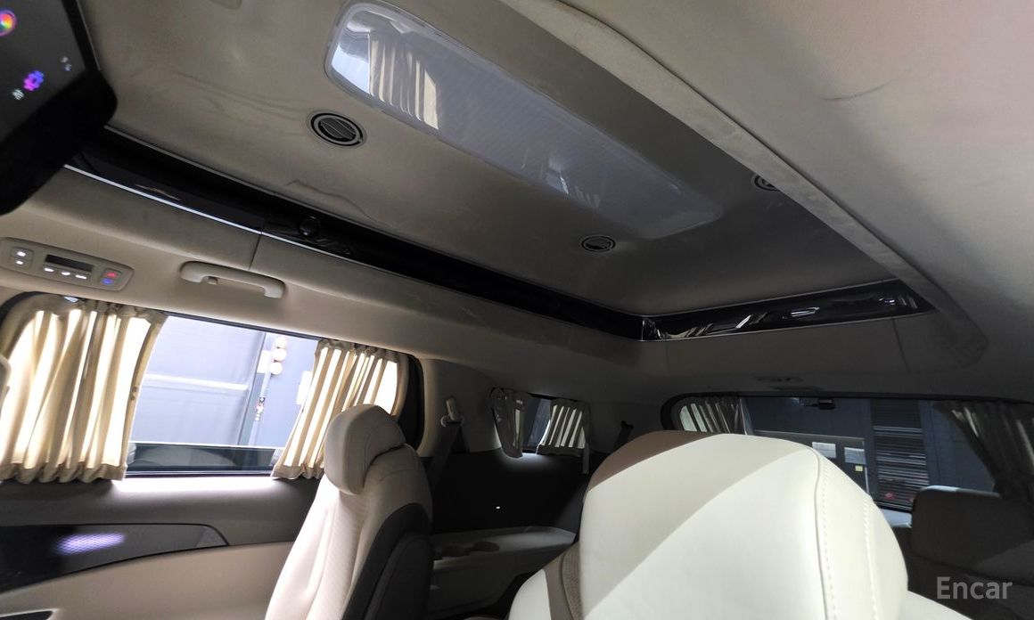 2021 Kia Carnival IV 9-Seater Hi-Limousine Signature с пробегом 55 839 км