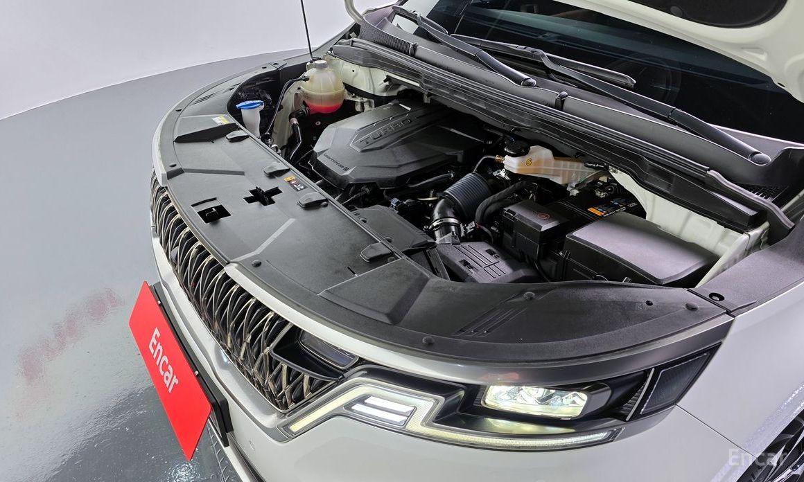 2022 Kia Carnival IV 9-Seater Signature с пробегом 56 644 км