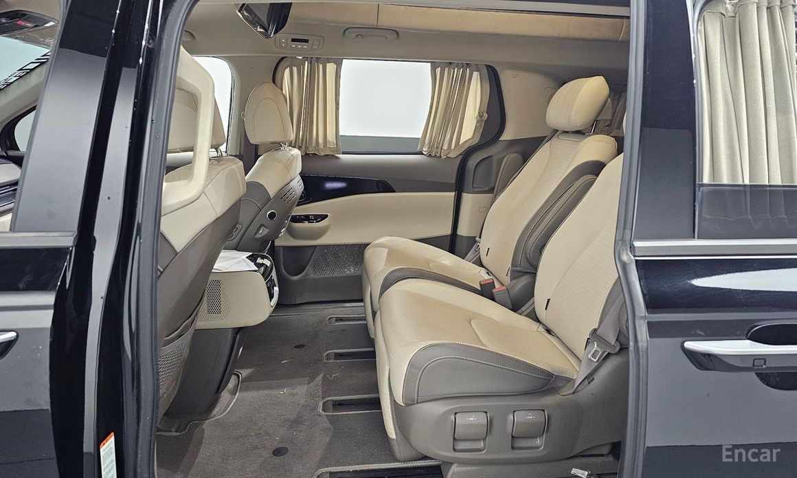 2021 Kia Carnival IV 7-Seater Hi-Limousine Signature с пробегом 51 551 км