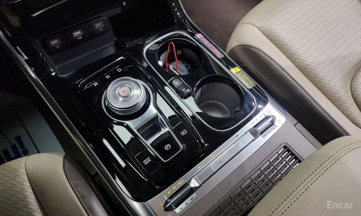 2021 Kia Carnival IV 9-Seater Hi-Limousine Signature с пробегом 54 433 км