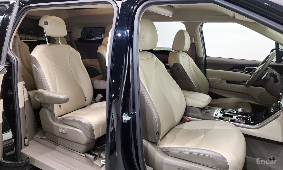 2021 Kia Carnival IV 9-Seater Hi-Limousine Signature с пробегом 54 433 км