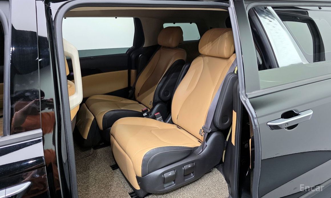 2021 Kia Carnival IV 7-Seater Signature с пробегом 59 887 км