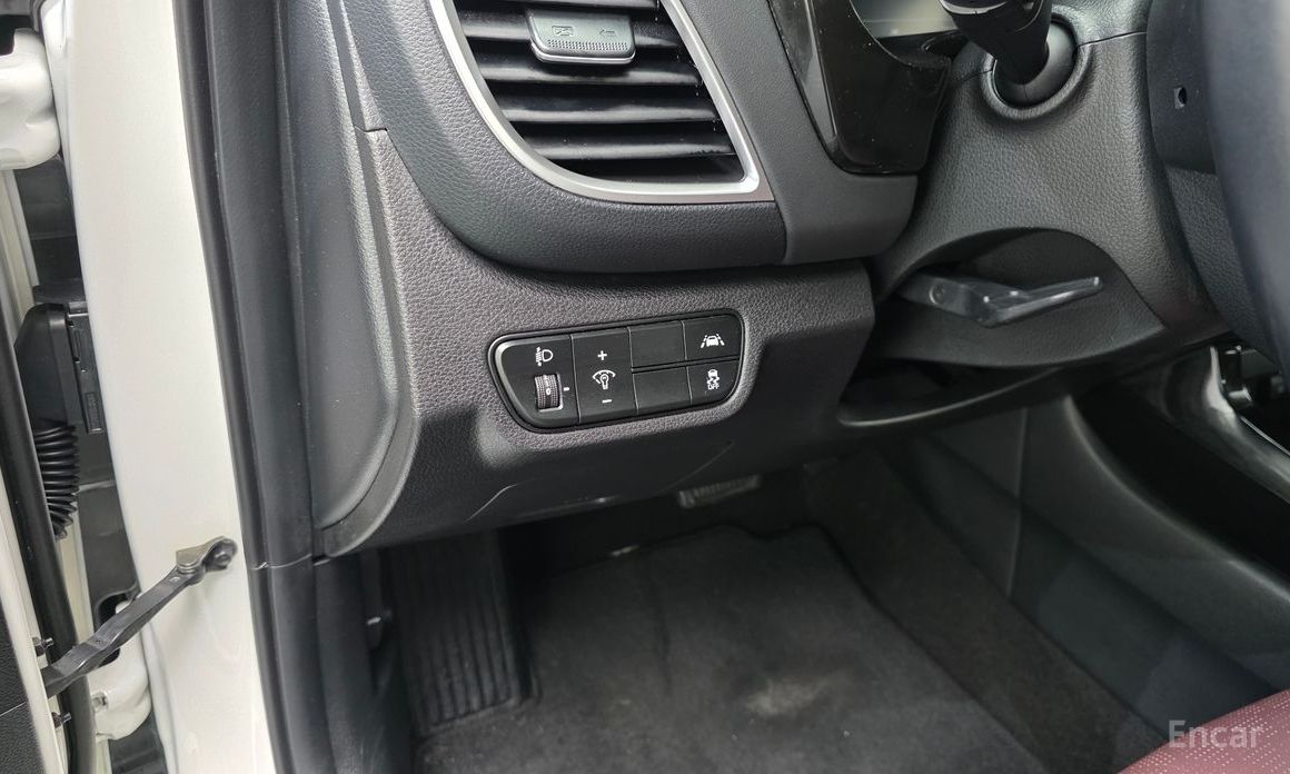 2022 Kia Seltos I Gasoline 1.6 Turbo 2WD Signature с пробегом 74 102 км