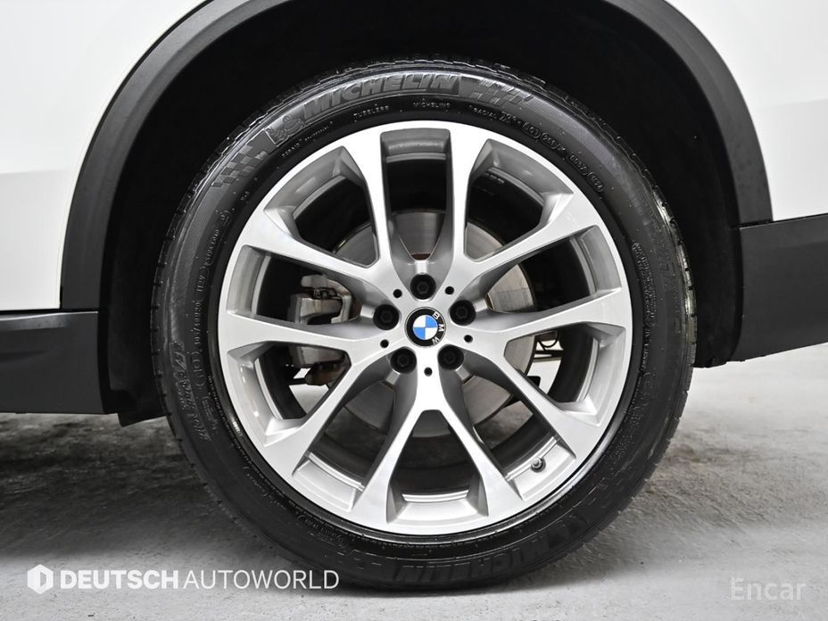 2020 BMW X5 IV (G05/G18) xDrive 45e xLine с пробегом 54 775 км
