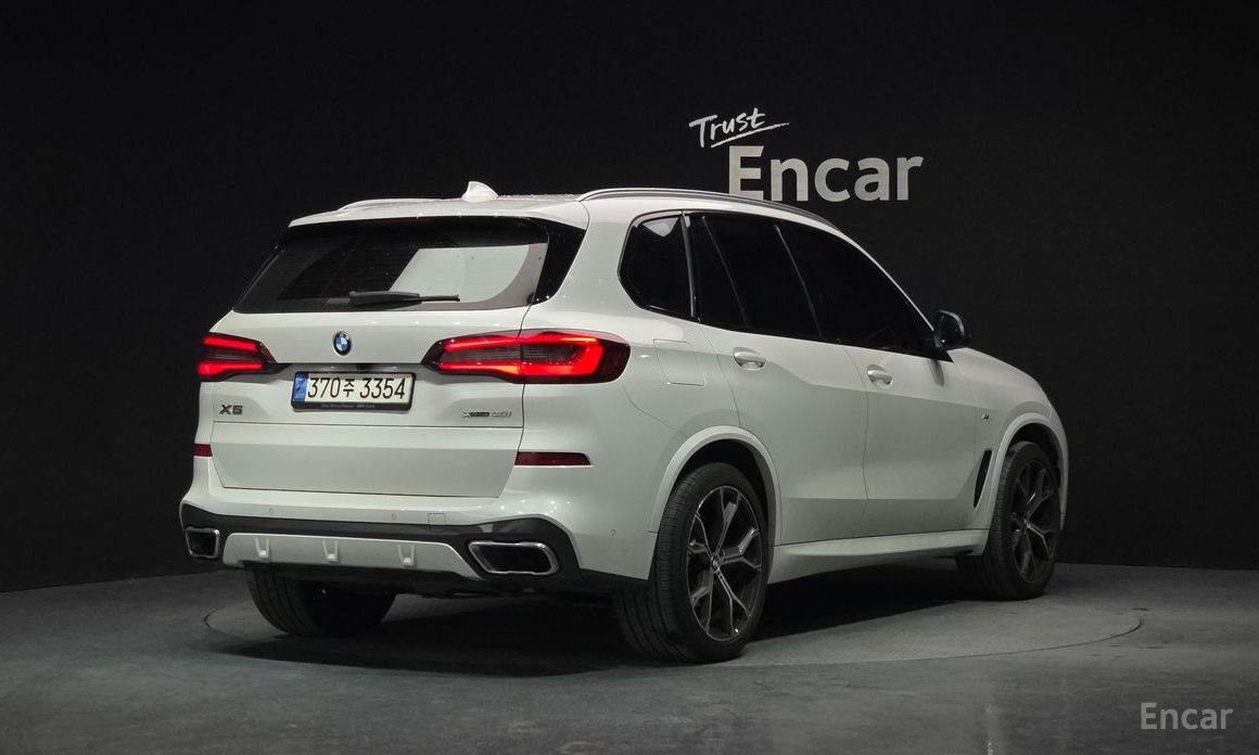 2021 BMW X5 IV (G05/G18) xDrive 40i M Sport с пробегом 84 096 км