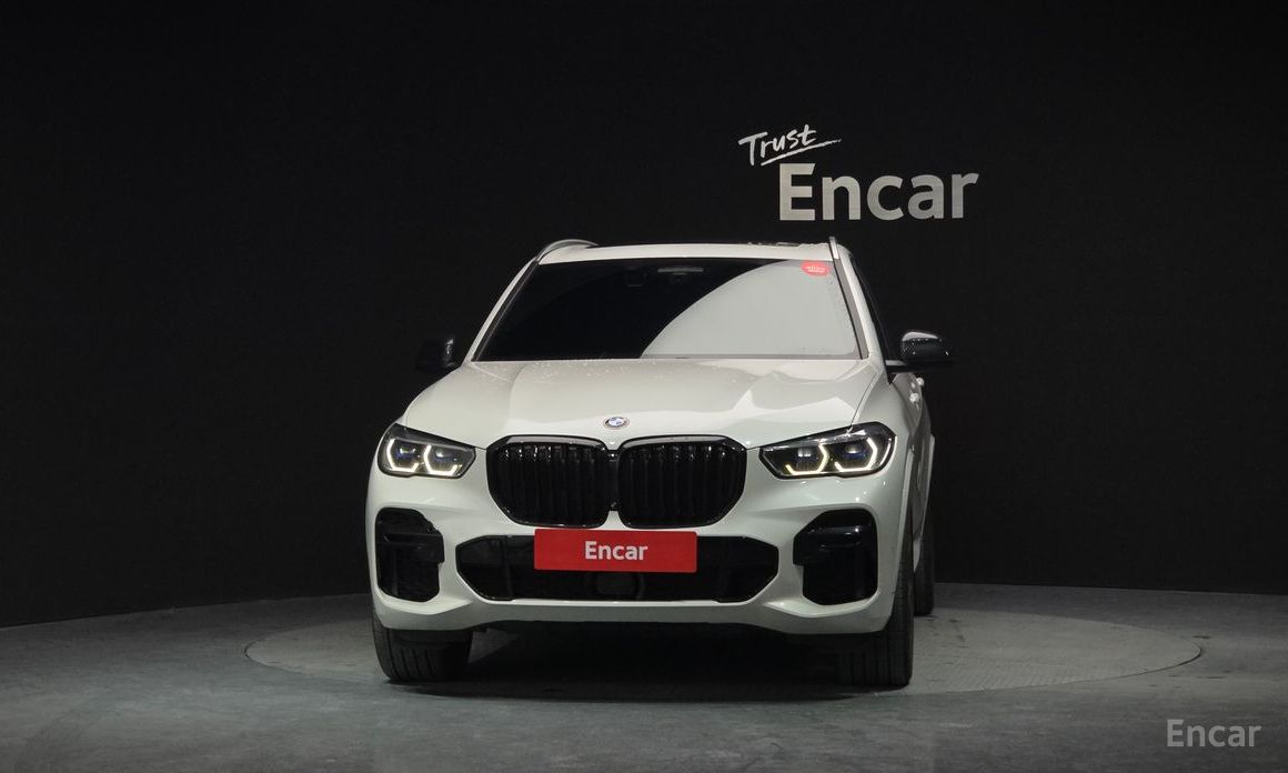 2021 BMW X5 IV (G05/G18) xDrive 40i M Sport с пробегом 84 096 км