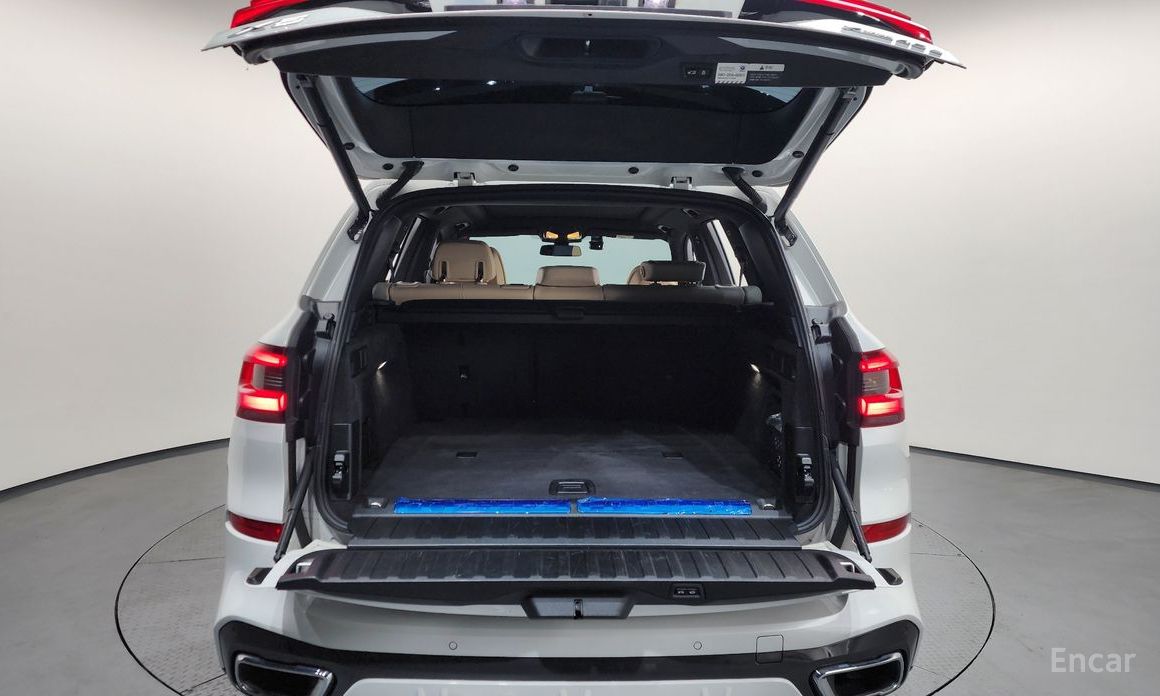 2021 BMW X5 IV (G05/G18) xDrive 45e M Sport с пробегом 51 573 км