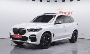 2022 BMW X5 IV (G05/G18) M50i с пробегом 63 031 км