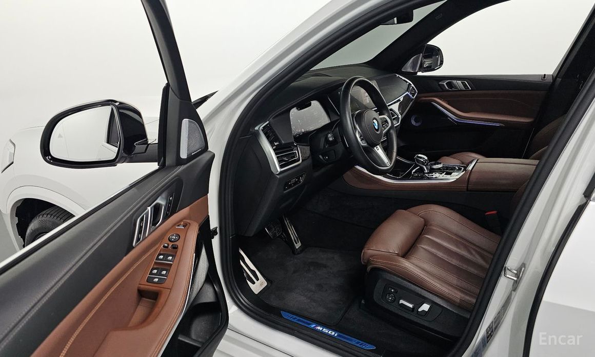 2022 BMW X5 IV (G05/G18) M50i с пробегом 63 031 км