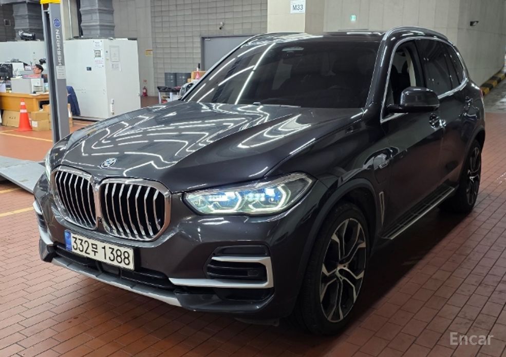 2022 BMW X5 IV (G05/G18) xDrive 45e xLine с пробегом 61 887 км
