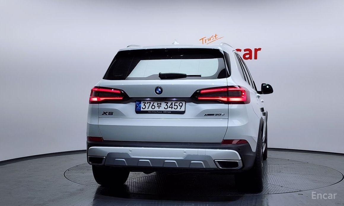 2022 BMW X5 IV (G05/G18) xDrive 30d xLine с пробегом 66 633 км