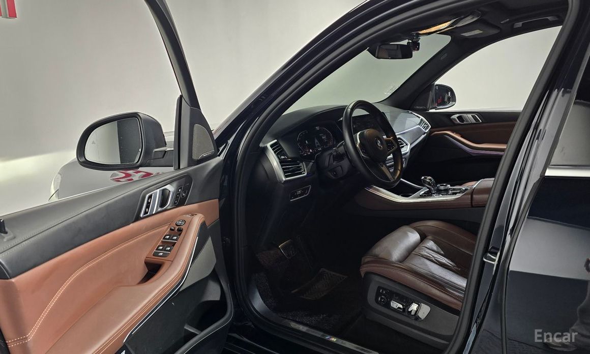 2021 BMW X5 IV (G05/G18) xDrive 40i M Sport с пробегом 81 552 км