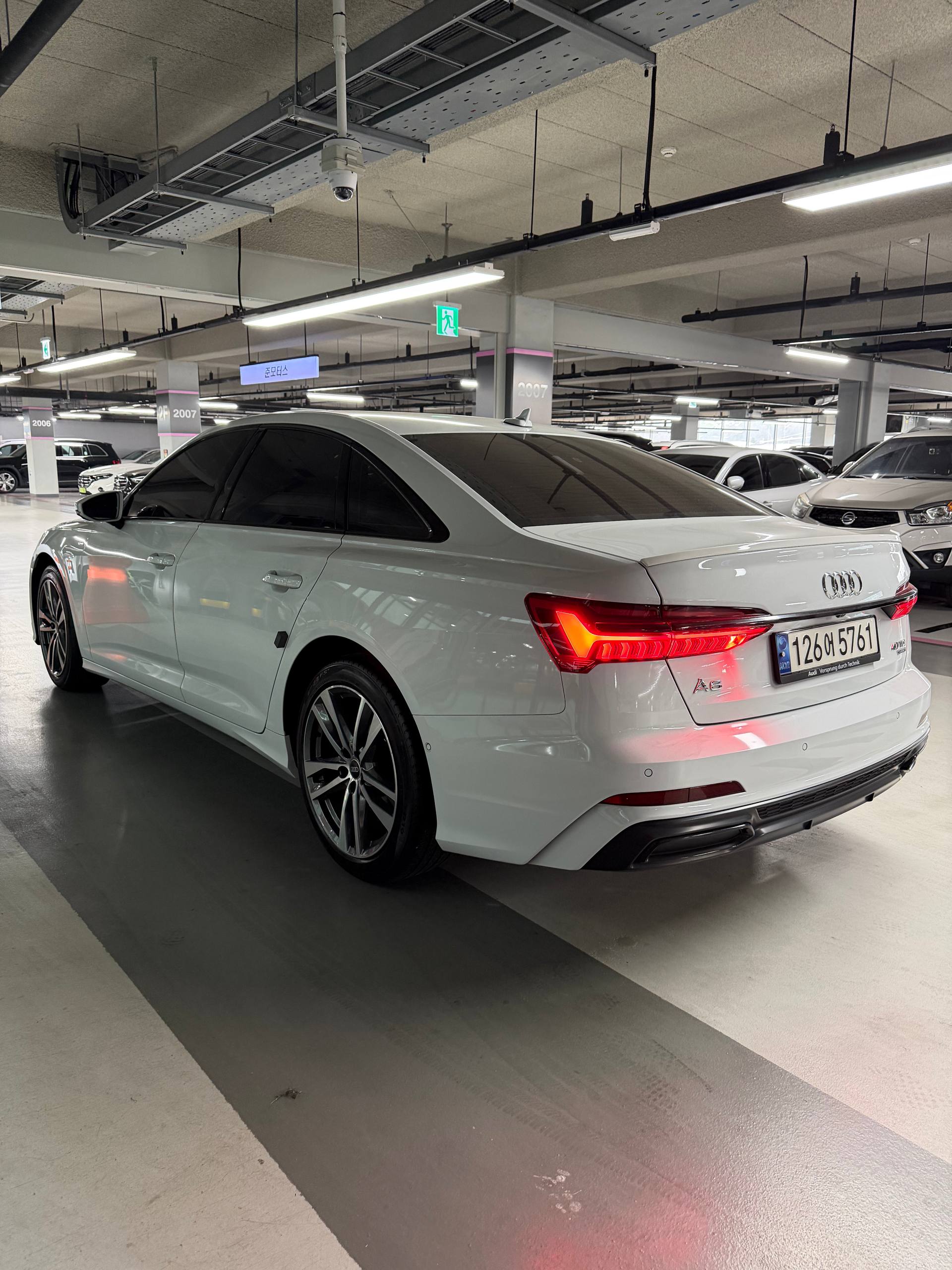 2022 Audi A6 V (C8) 40 TDI quattro S Tronic с пробегом 73 188 км