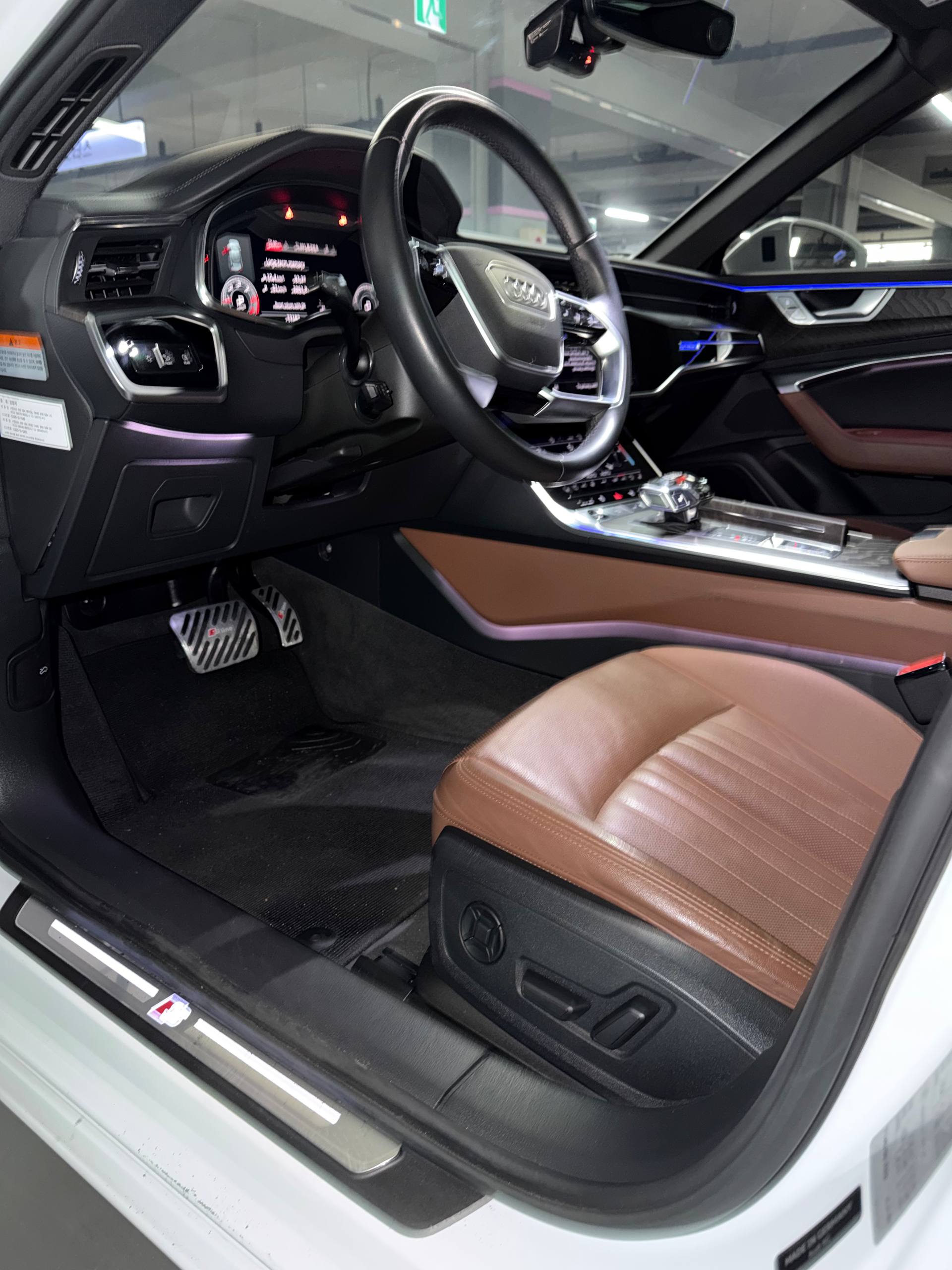 2022 Audi A6 V (C8) 40 TDI quattro S Tronic с пробегом 73 188 км