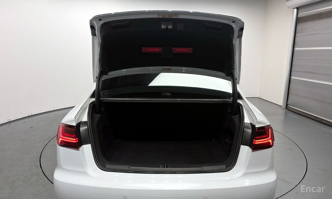 2016 Audi A6 IV (C7) Рестайлинг 35 TDI Quattro Premium C7 с пробегом 152 011 км