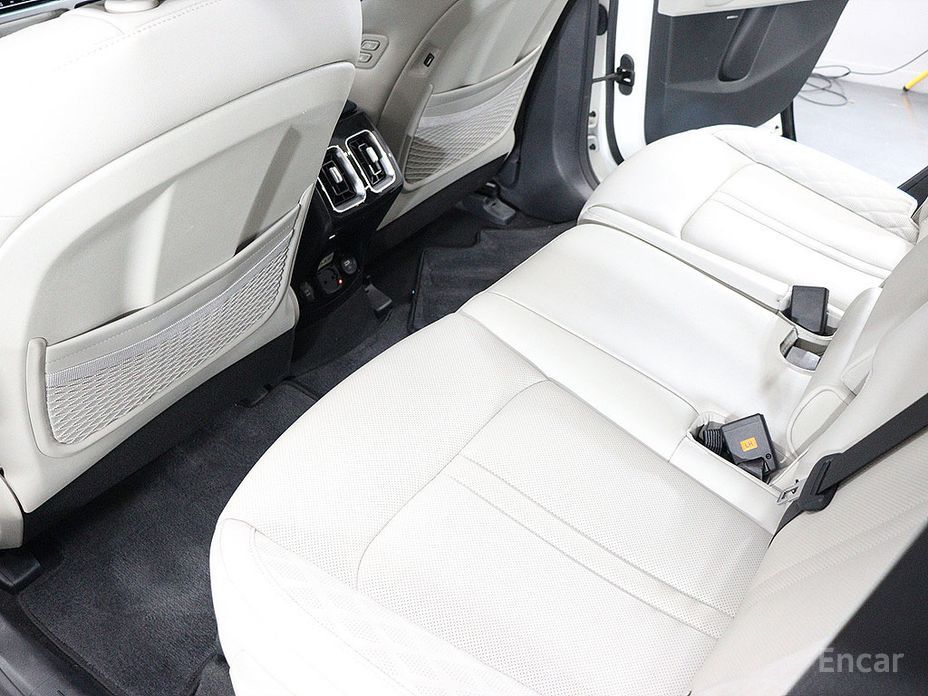 2022 Kia Sorento IV HEV 1.6 2WD Gravity с пробегом 56 547 км