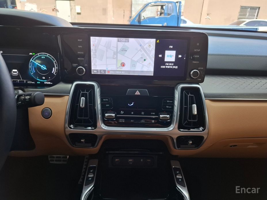 2022 Kia Sorento IV HEV 1.6 2WD Gravity с пробегом 47 629 км