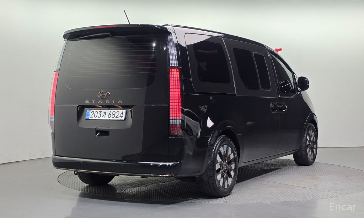2021 Hyundai Staria  Lounge 9-Seater Inspiration с пробегом 79 755 км