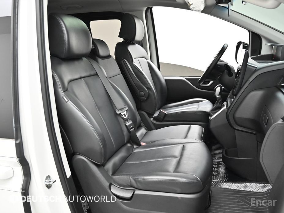 2021 Hyundai Staria  Tourer 11-Seater Modern с пробегом 66 840 км