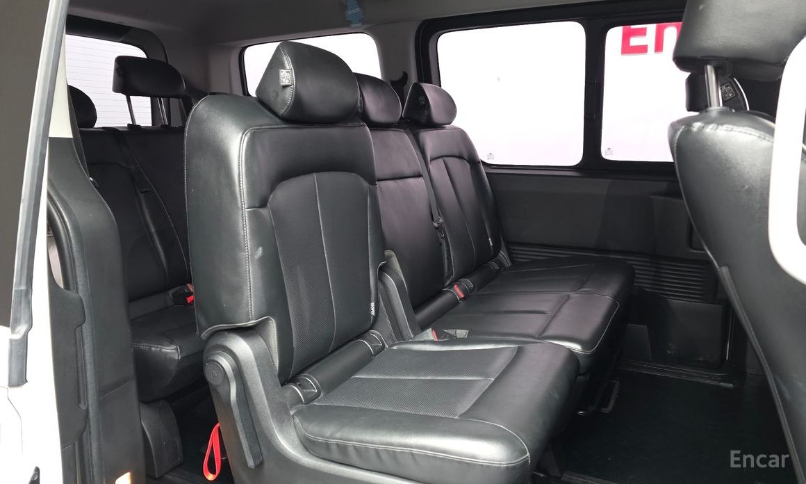2021 Hyundai Staria  4WD Tourer 9-Seater Modern с пробегом 92 761 км
