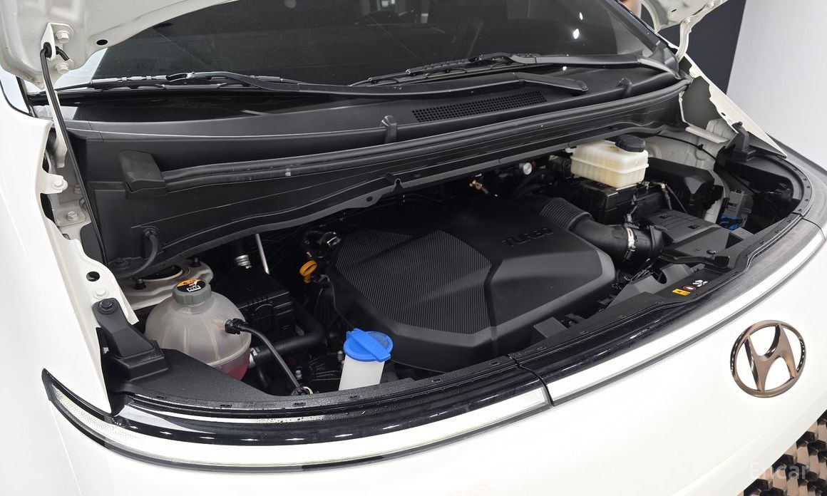 2021 Hyundai Staria  Lounge 9-Seater Prestige с пробегом 39 581 км