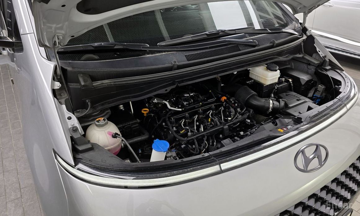 2022 Hyundai Staria  4WD Lounge 9-Seater Prestige с пробегом 77 875 км