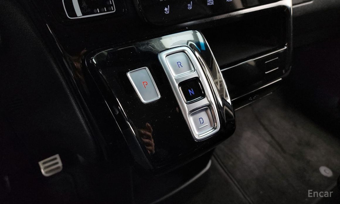2021 Hyundai Staria  Lounge 9-Seater Prestige с пробегом 98 927 км