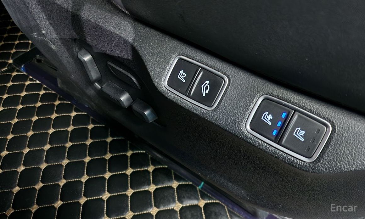 2021 Hyundai Staria  4WD Lounge 7-Seater Inspiration с пробегом 110 969 км