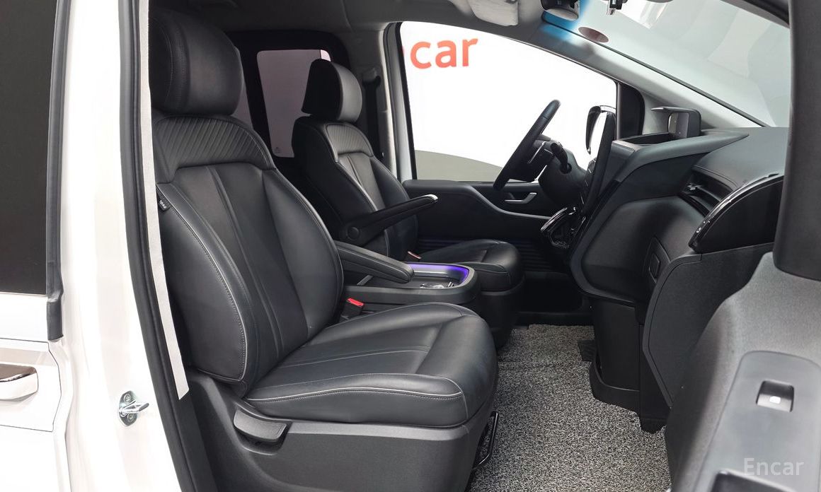 2021 Hyundai Staria  Lounge 9-Seater Prestige с пробегом 39 581 км