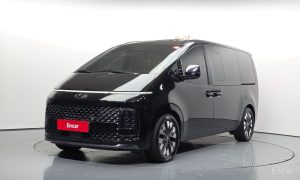 2022 Hyundai Staria  4WD Lounge 9-Seater Inspiration с пробегом 77 762 км