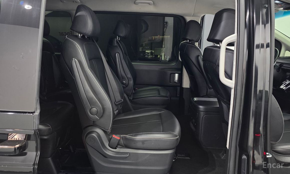2022 Hyundai Staria  4WD Lounge 9-Seater Prestige с пробегом 106 541 км