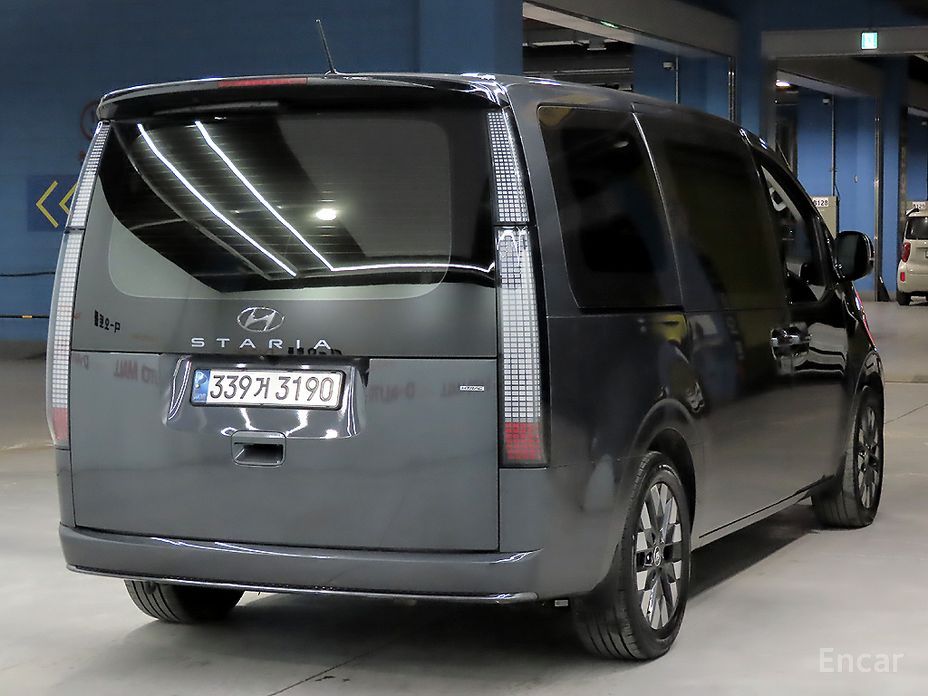 2021 Hyundai Staria  4WD Lounge 7-Seater Inspiration с пробегом 113 685 км