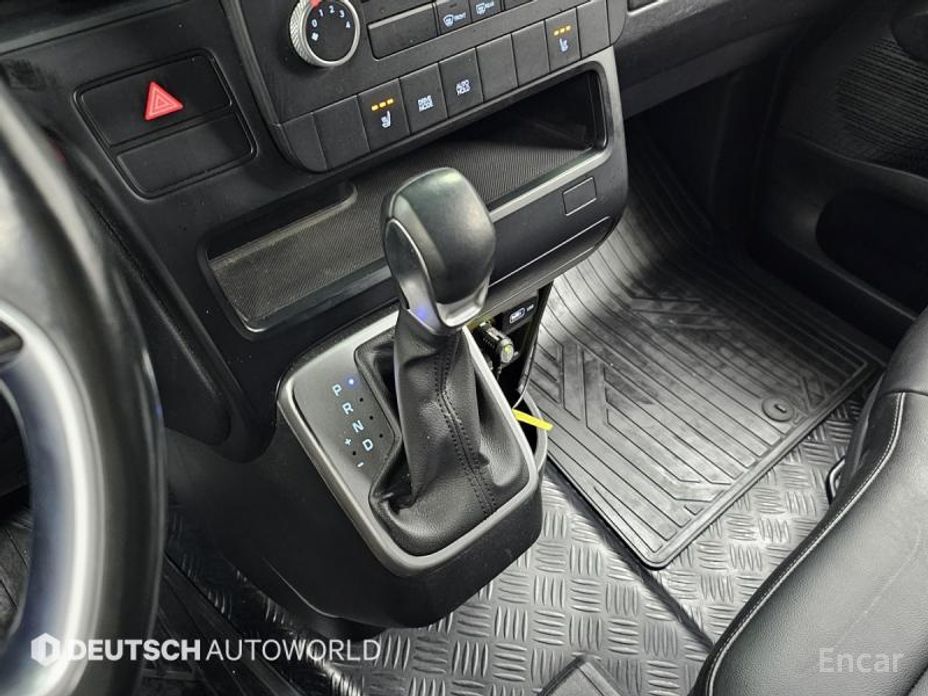 2021 Hyundai Staria  Cargo 3-Seater Modern с пробегом 30 491 км
