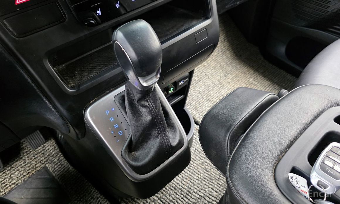 2022 Hyundai Staria  L3.5 Cargo 3-Seater Modern с пробегом 78 883 км