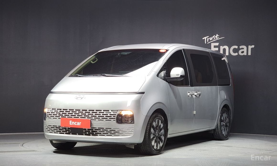 2022 Hyundai Staria  Tourer 9-Seater Modern с пробегом 40 163 км