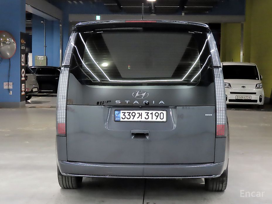 2021 Hyundai Staria  4WD Lounge 7-Seater Inspiration с пробегом 113 685 км