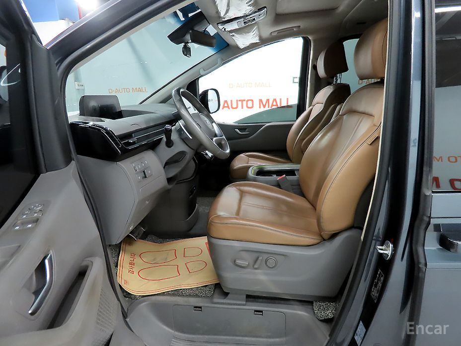 2021 Hyundai Staria  4WD Lounge 7-Seater Inspiration с пробегом 113 685 км