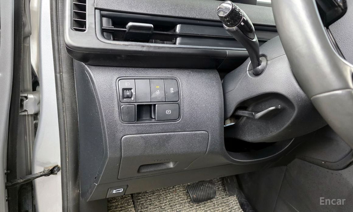 2022 Hyundai Staria  L3.5 Cargo 3-Seater Modern с пробегом 78 883 км