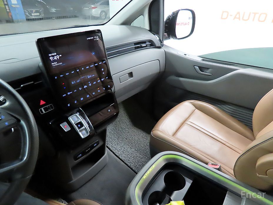 2021 Hyundai Staria  4WD Lounge 7-Seater Inspiration с пробегом 113 685 км