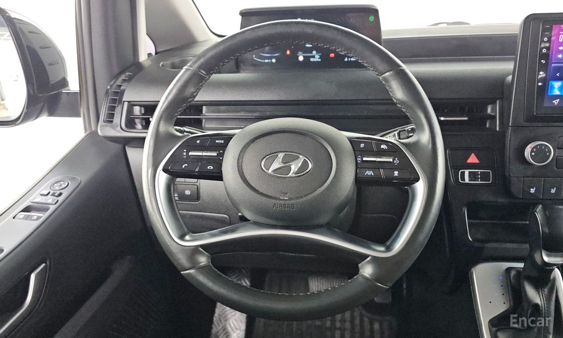 2022 Hyundai Staria  Cargo 5-Seater Modern с пробегом 72 127 км
