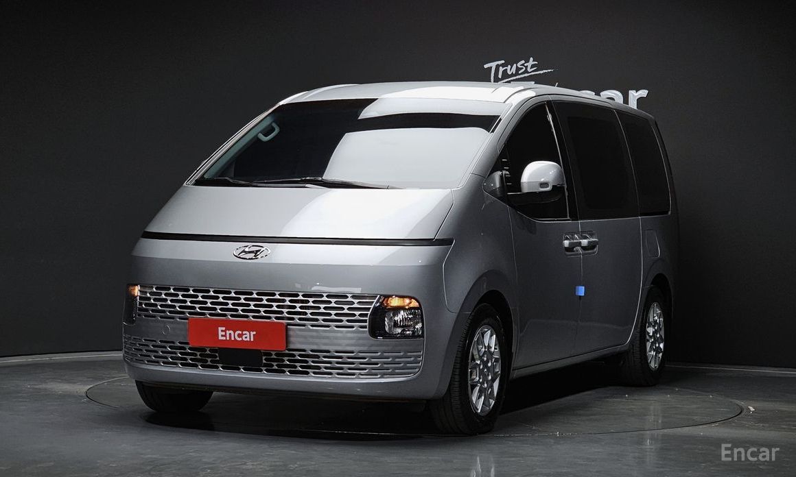 2022 Hyundai Staria  Tourer 11-Seater Modern с пробегом 32 217 км