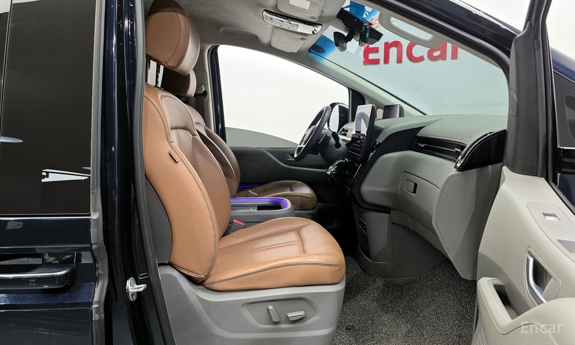 2022 Hyundai Staria  Lounge 7-Seater Inspiration с пробегом 89 529 км