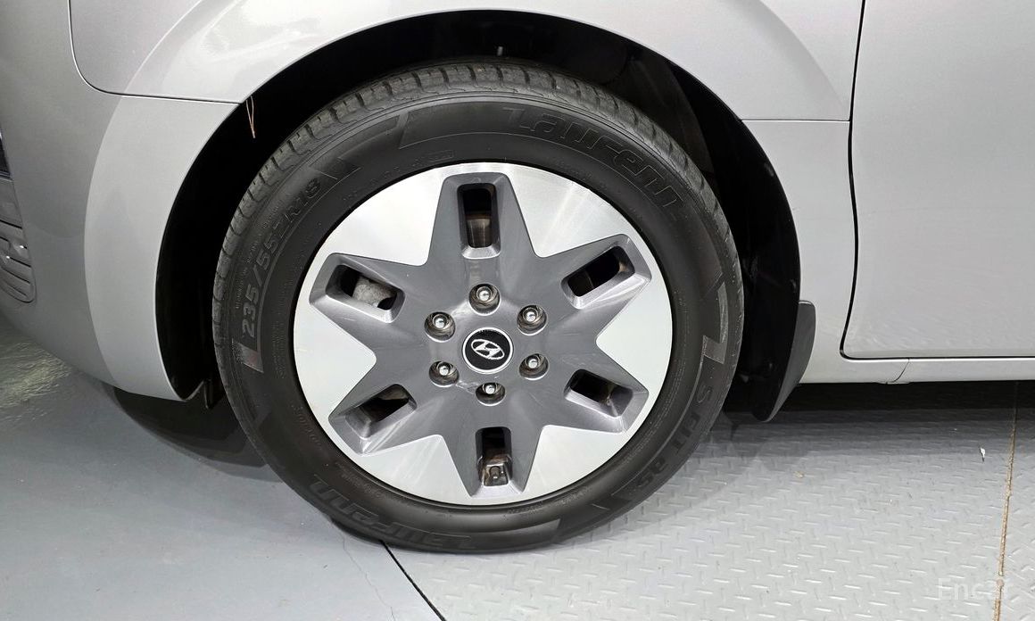 2021 Hyundai Staria  4WD Tourer 9-Seater Modern с пробегом 68 349 км