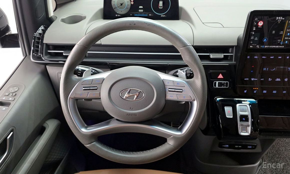 2022 Hyundai Staria  Lounge 7-Seater Inspiration с пробегом 89 529 км