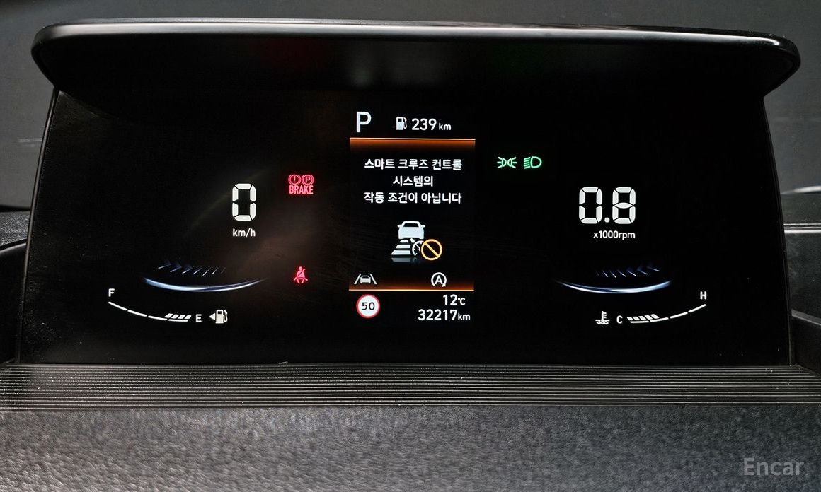 2022 Hyundai Staria  Tourer 11-Seater Modern с пробегом 32 217 км