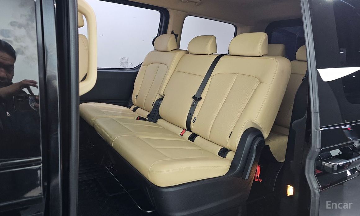 2021 Hyundai Staria  L3.5 Tourer 9-Seater Modern с пробегом 96 393 км